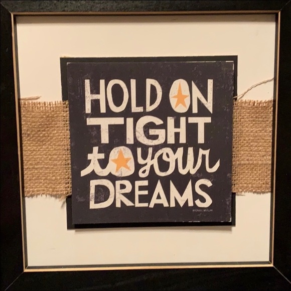 Hold on tight to your dreams wall art - Picture 1 of 2